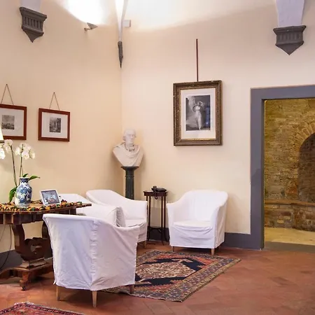 Hotel L'antico Pozzo 3*