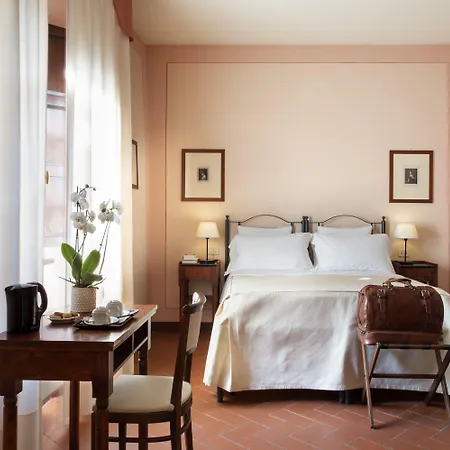 Boutique Historic L'antico Pozzo In 3*