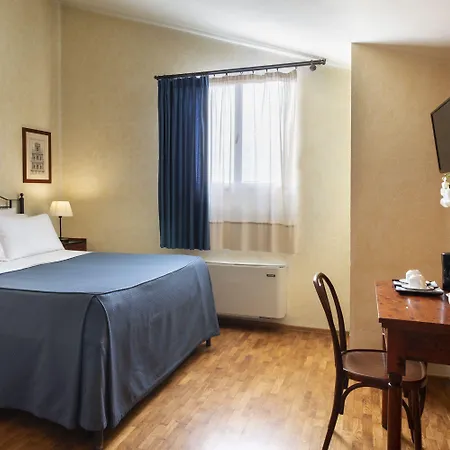 Boutique Historic L'antico Pozzo In Hotell San Gimignano