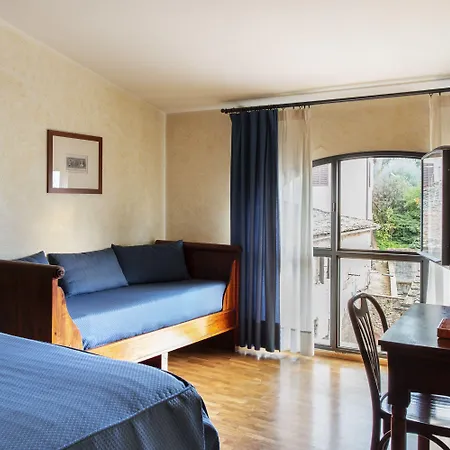 Hotell Boutique Historic L'antico Pozzo In