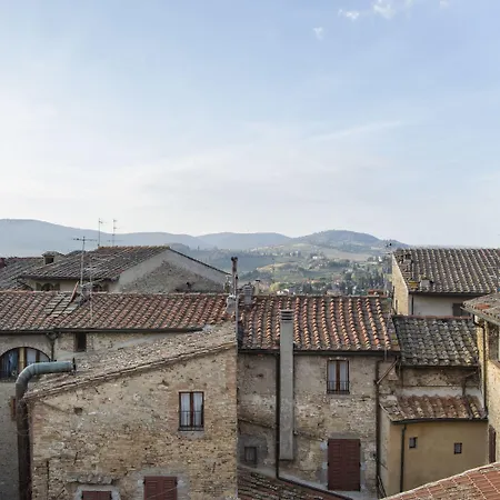 Boutique Historic L'antico Pozzo In San Gimignano