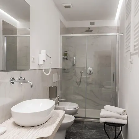 Boutique Historic L'antico Pozzo In 3*